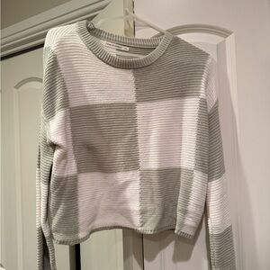 moon & madison Gray and White Block Sweater